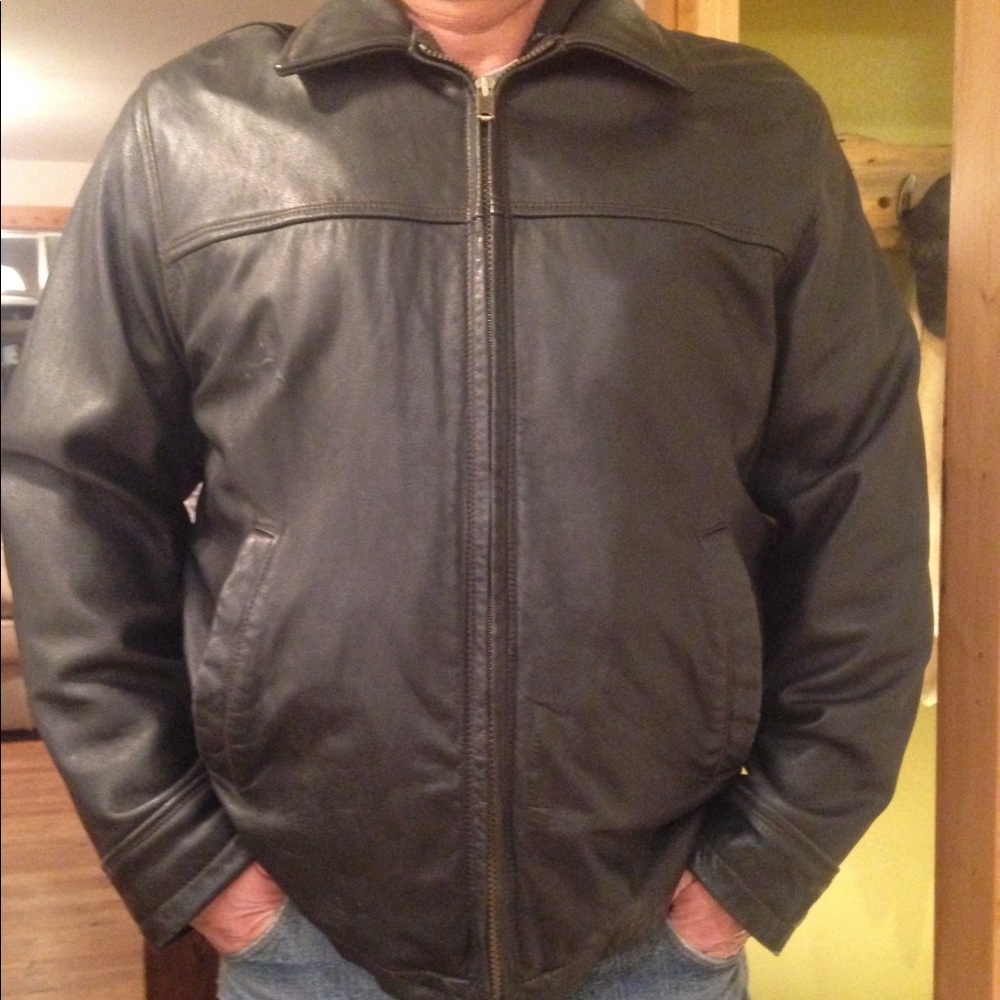 Men's medium Columbia leather jacket